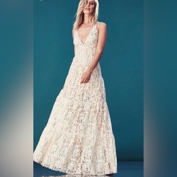 Dress the Population Melina Lace Gold & Ivory Maxi Dress - Picture 2 of 14